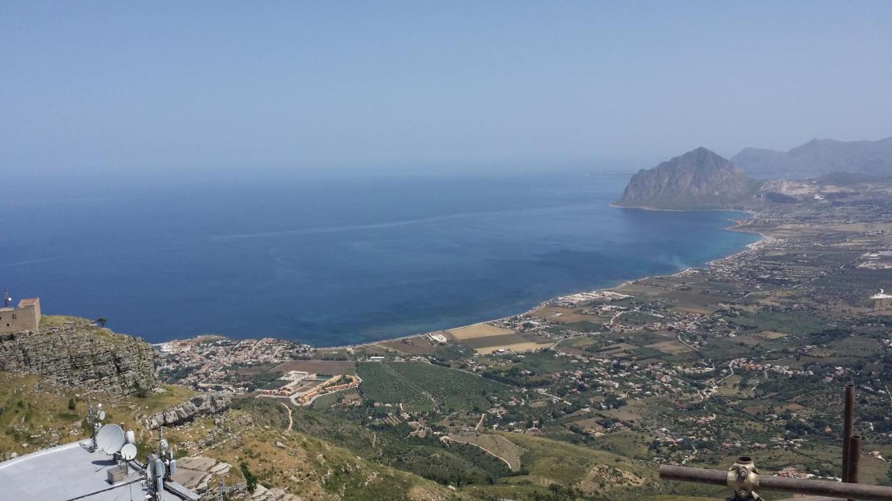 Apartament Sole E Fiori Di Sicilia Valderice Zewnętrze zdjęcie